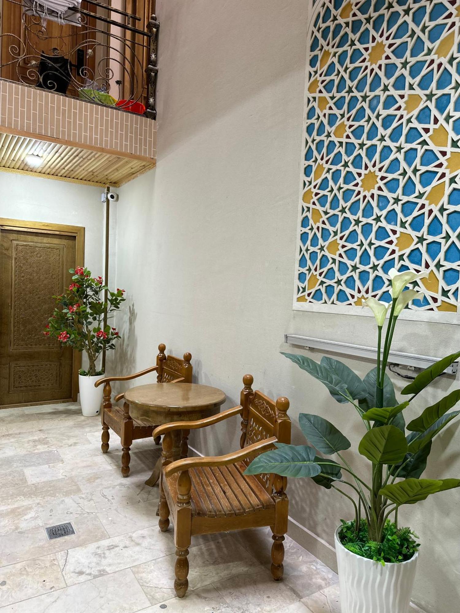 Hotel Zarhal Boukhara Extérieur photo