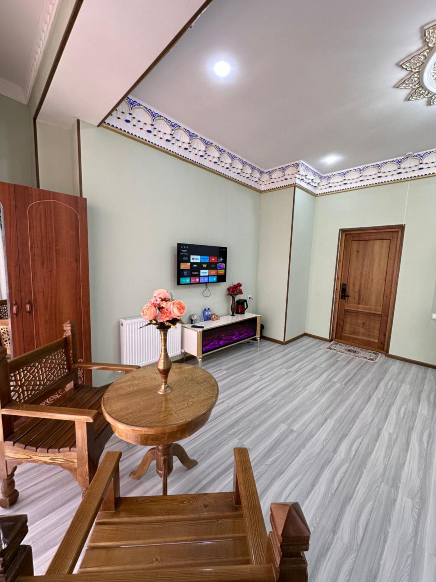 Hotel Zarhal Boukhara Extérieur photo