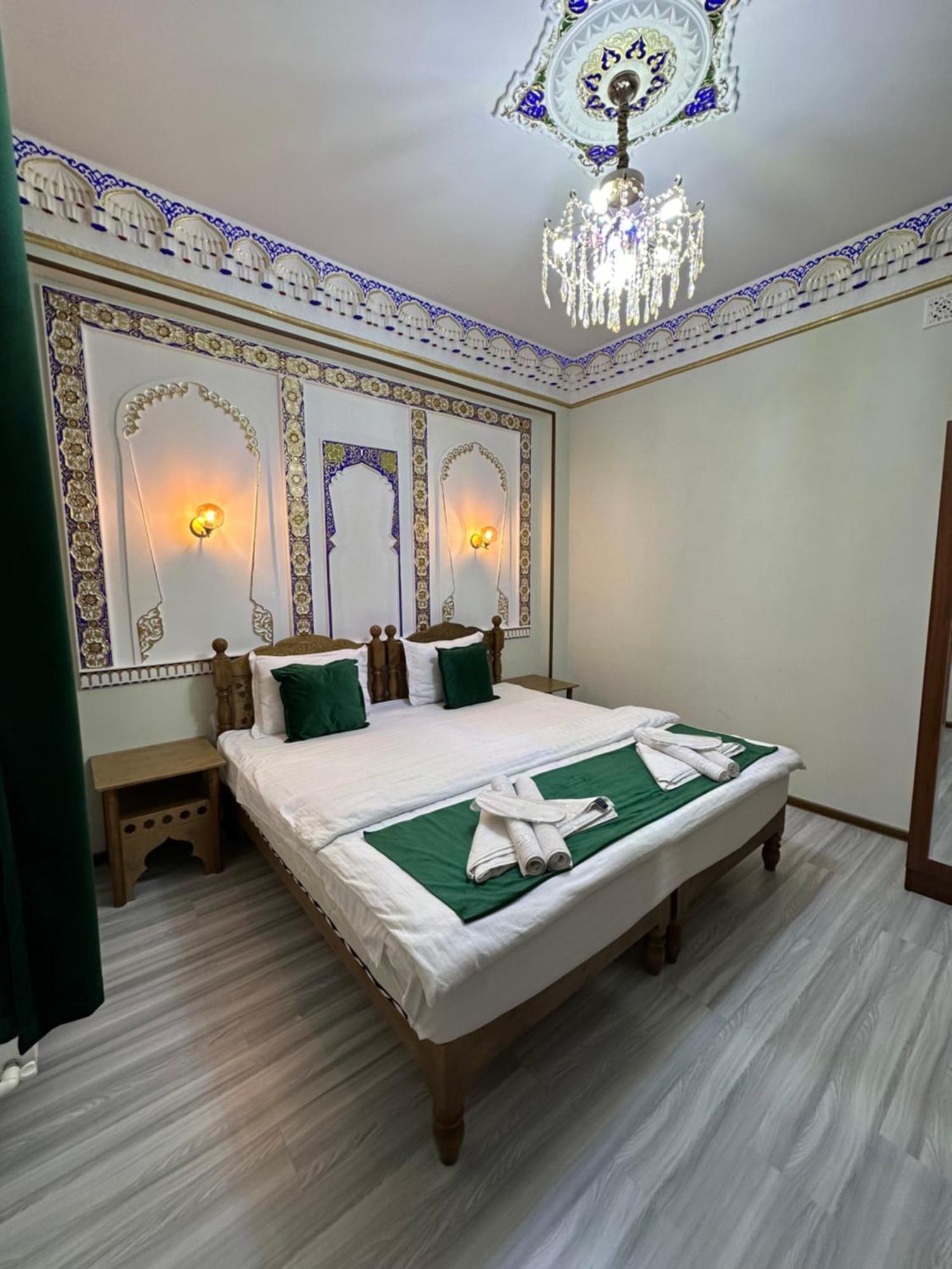 Hotel Zarhal Boukhara Extérieur photo
