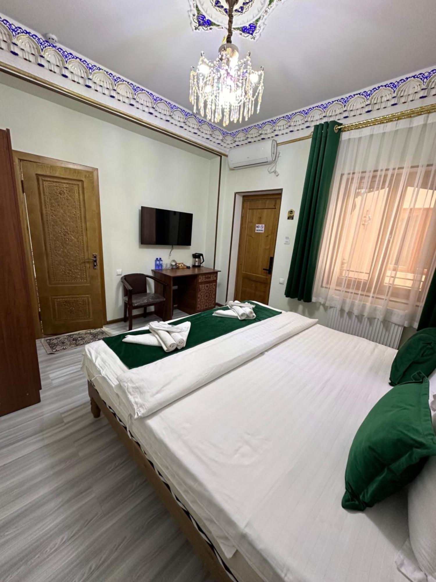 Hotel Zarhal Boukhara Extérieur photo
