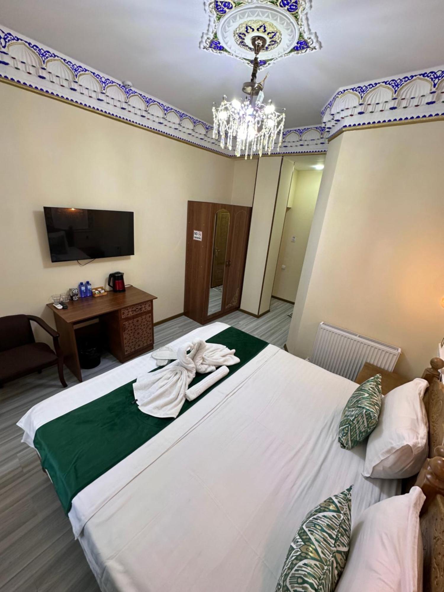 Hotel Zarhal Boukhara Extérieur photo